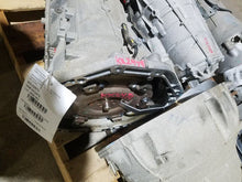 Load image into Gallery viewer, Transmission Hyundai Genesis 2015 - MM2266257