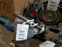 Load image into Gallery viewer, Transfer Case Kia Sorento 2019 - MM2275188