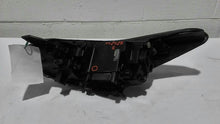 Load image into Gallery viewer, Headlight Lamp Assembly Kia Sportage 2017 - MM2275641