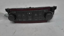 Load image into Gallery viewer, Temperature Controls HIGHLANDER 2008 - MM2276824