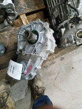 Load image into Gallery viewer, TRANSFER CASE Gl350 Gl450 Gl550 GL63 AMG GLE300 DCP GLE300d 14-19 - MM2276992