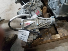 Load image into Gallery viewer, Transfer Case Cadillac XT4 2019 - MM2277054