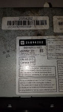 Load image into Gallery viewer, Radio Chevrolet Tahoe 2009 - MM2280573