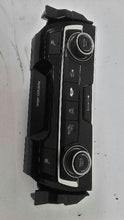 Load image into Gallery viewer, Temperature Controls Honda Civic 2017 - MM2293910