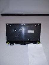 Load image into Gallery viewer, Temperature Controls Toyota Tundra 2014 - MM2372388