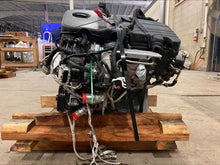 Load image into Gallery viewer, Engine Motor Chevrolet Malibu 2017 - MM2385598