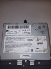 Load image into Gallery viewer, Radio YUKON XL 1500 2013 - MM2396759