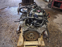 Load image into Gallery viewer, Engine Motor SILVERADO 1500 PICKUP 2011 - MM2399573