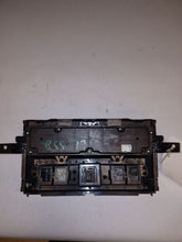 Load image into Gallery viewer, Temperature Controls Nissan Titan 2021 - MM2399599