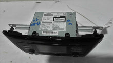 Load image into Gallery viewer, Radio Nissan Rogue 2017 - MM2401725