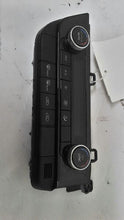 Load image into Gallery viewer, Temperature Controls Hyundai Elantra 2022 - MM2406763