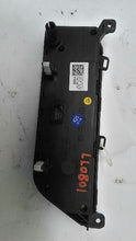 Load image into Gallery viewer, Temperature Controls Hyundai Elantra 2022 - MM2406763