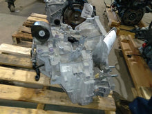Load image into Gallery viewer, Transmission RAV4 2019 - MM2410463
