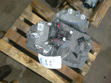 Load image into Gallery viewer, AUTOMATIC TRANSMISSION Beetle Jetta Passat 14 15 16 - MM2417816