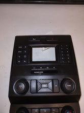 Load image into Gallery viewer, Radio FORD F350SD PICKUP 2021 - MM2448873