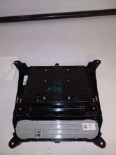 Load image into Gallery viewer, Radio SILVERADO 2500 PICKUP 2016 - MM2449058