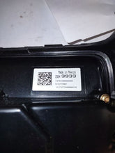 Load image into Gallery viewer, Radio SILVERADO 2500 PICKUP 2016 - MM2449058