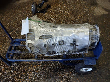 Load image into Gallery viewer, Transmission GMC Yukon 2018 - MM2464449