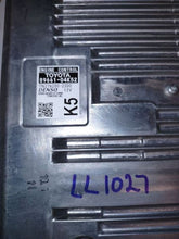 Load image into Gallery viewer, ECU ECM Computer Toyota Tacoma 2017 - MM2464815