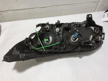 Load image into Gallery viewer, HEADLIGHT LAMP ASSEMBLY Honda CR-V 2015 15 2016 16 Right - MM2467565