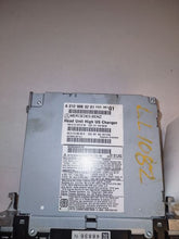 Load image into Gallery viewer, RADIO CONTROL Mercedes-Benz E350 E550 E63 2010 10 2011 11 - MM2471057