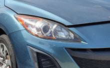 Load image into Gallery viewer, HEADLIGHT LAMP ASSEMBLY Mazda 3 10 11 12 13 Right - MM2493496