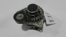 Load image into Gallery viewer, Alternator Hyundai Elantra 2022 - MM2501522