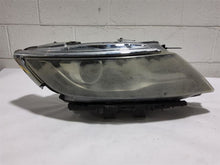 Load image into Gallery viewer, Headlight Lamp Assembly Lincoln MKC 2016 - MM2501578