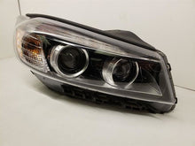 Load image into Gallery viewer, HEADLIGHT LAMP ASSEMBLY Kia Sorento 2016 16 Right - MM2504568