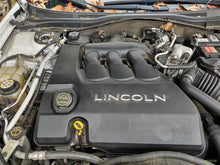 Load image into Gallery viewer, Engine Motor Mercury Zephyr 2006 - MM2505386