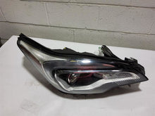 Load image into Gallery viewer, Headlight Lamp Assembly ENVISION 2016 - MM2508923