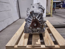 Load image into Gallery viewer, Transmission Chevrolet Camaro 2021 - MM2528733