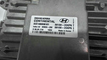 Load image into Gallery viewer, ECU ECM Computer Hyundai Santa Fe 2018 - MM2530067