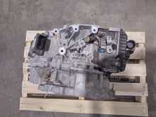 Load image into Gallery viewer, Transmission Mercedes-Benz 200 2016 - MM2535173