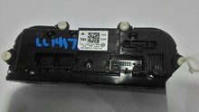 Load image into Gallery viewer, Temperature Controls Volkswagen Passat 2018 - MM2535530