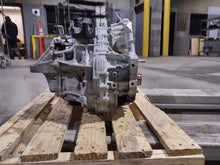 Load image into Gallery viewer, Transmission Toyota Venza 2009 - MM2543278