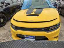 Load image into Gallery viewer, GRILLE Dodge Charger 15 16 17 18 19 20 - MM2545678