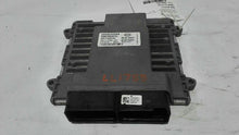 Load image into Gallery viewer, ECU ECM Computer Kia Sorento 2017 - MM2546350