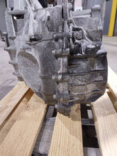 Load image into Gallery viewer, Transmission Hyundai Sonata 2015 - MM2554694