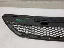 Load image into Gallery viewer, Grille Ford Fiesta 2019 - MM2561836