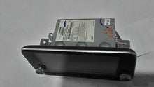 Load image into Gallery viewer, Radio Nissan Sentra 2021 - MM2565180