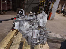 Load image into Gallery viewer, Transmission RAV4 2019 - MM2568723