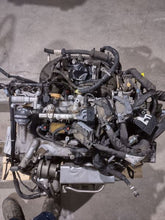 Load image into Gallery viewer, Engine Motor Chevrolet Equinox 2018 - MM2568796