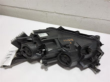 Load image into Gallery viewer, Headlight Lamp Assembly Chevrolet Equinox 2022 - MM2574840