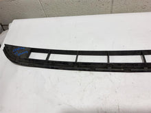 Load image into Gallery viewer, Grille Volkswagen Touareg 2013 - MM2577850