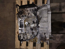 Load image into Gallery viewer, Transmission RAV4 2020 - MM2582218