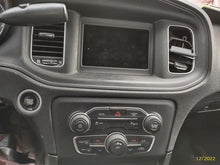 Load image into Gallery viewer, Radio Dodge Charger 2020 - MM2586249