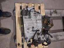 Load image into Gallery viewer, Transmission Hyundai Santa Fe 2014 - MM2595871