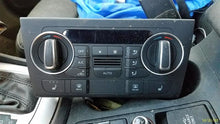 Load image into Gallery viewer, TEMPERATURE CONTROLS Audi Q3 2017 17 2018 18 - MM2596386