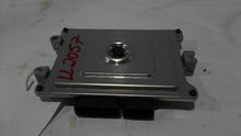 Load image into Gallery viewer, ECU ECM COMPUTER Honda Civic 2016 16 2017 17 - MM2600697